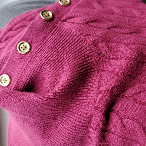 Talbots Cable Knit Button Shoulder Sweater Size XL - Picture 9 of 15